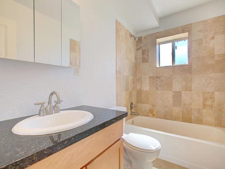 1536 Williams St — Photo 24