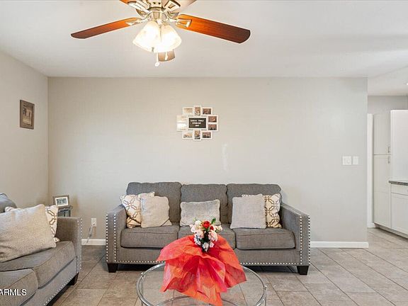 4th image of 1635 W GROVERS Avenue