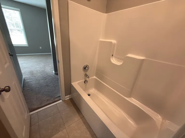 6729 Bradley Rd — Photo 17