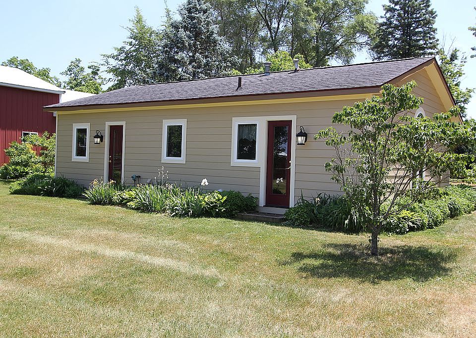 1st image of 15083 E C Ave