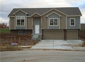 1st image of 2896 NE 89th St