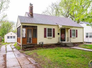 1119 SW Webster Ave, Topeka, KS 66604