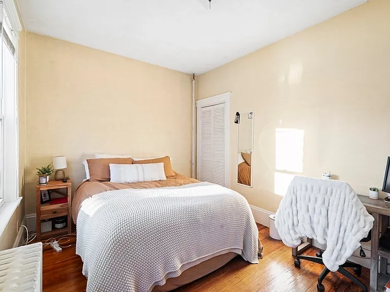 17 Dow St #2 — Photo 13