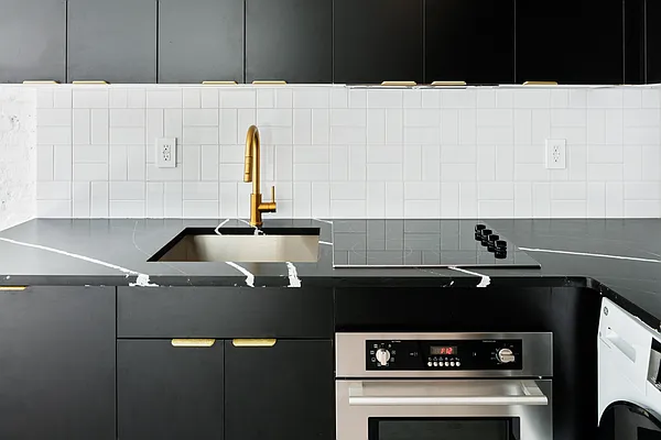 Rented by Compass | media 11