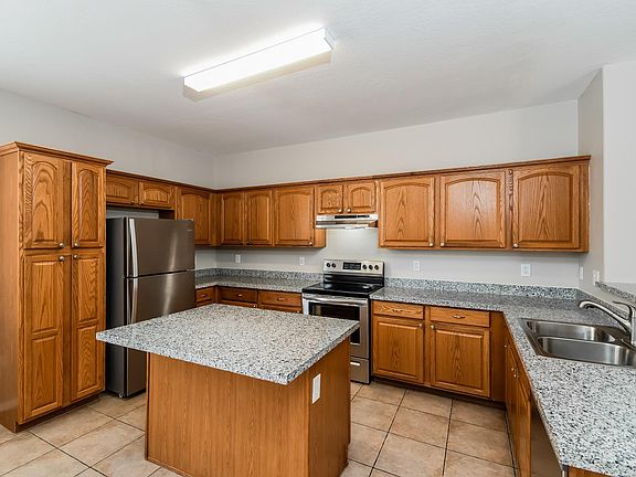 2nd image of 21445 E Calle De Flores Ct