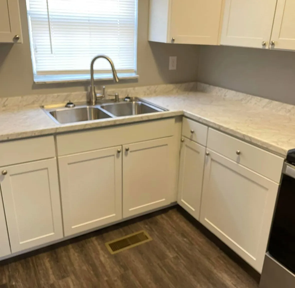 2 bed, 1584 sqft, $800 — Photo 3