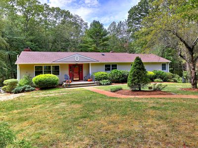 230 South Hoop Pole Road, Guilford, CT, 06437