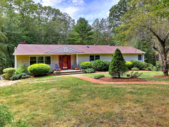 230 South Hoop Pole Road, Guilford, CT 06437