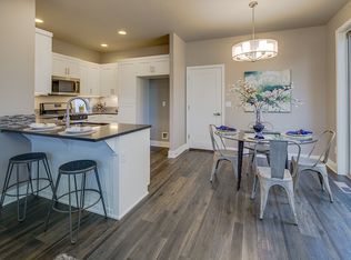 61113 SE Sydney Harbor Dr, Bend, OR 97702