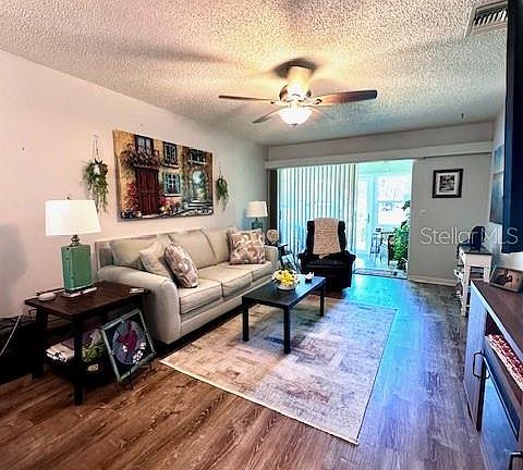3rd image of 1701 Pinehurst Rd APT 13C