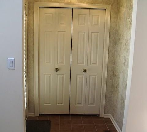 5th image of 1730 Cortland Ln #15-5