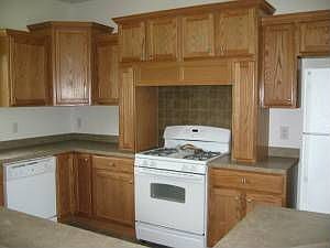 2nd image of 603 Willow Ct