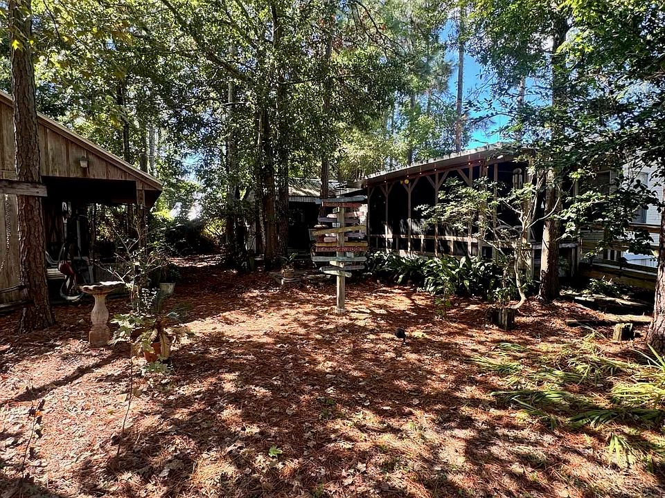 1st image of 111 Horn Dr #111