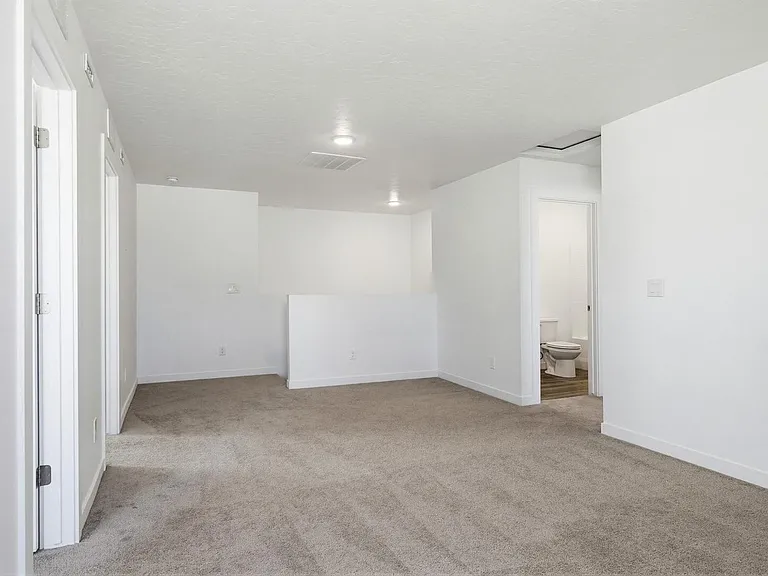 15290 Nimbus Way — Photo 21