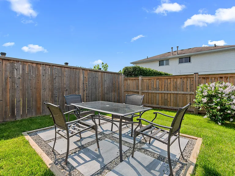 333 Melanie Ave #2 — Photo 10