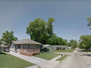 1247 McDonald Ave, Hastings, NE 68901