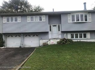 11 Sunnyfield Ter, Neptune, NJ 07753