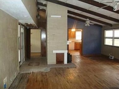 5th image of 2100 Lyn Grove Dr