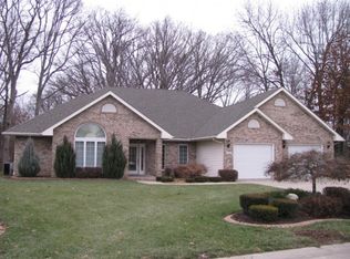 1900 Sunset Ave, Effingham, IL 62401