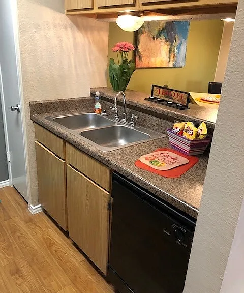Timber Ridge Apartments — Photo 17