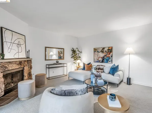 21062 Gary Dr APT 112, Hayward, CA 94546