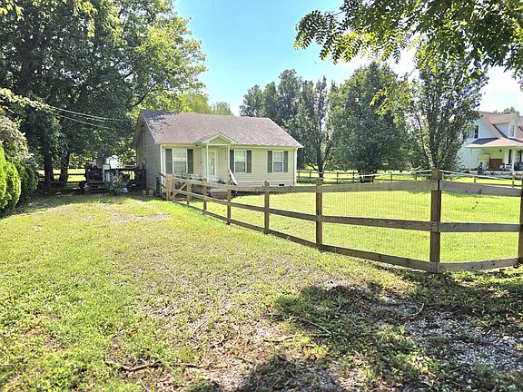 3rd image of 178 Miranda Rd