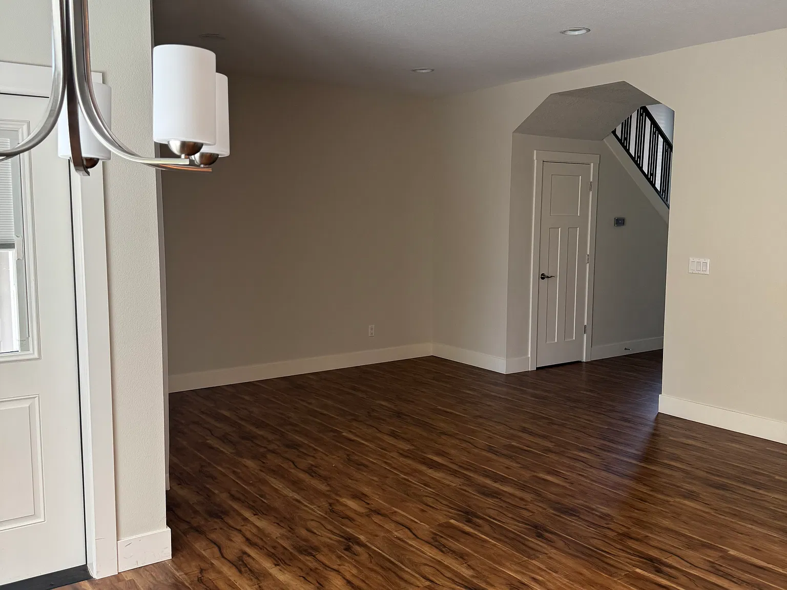 3 bed, 2.5 bath, 1632 sqft, $2,700 — Photo 4