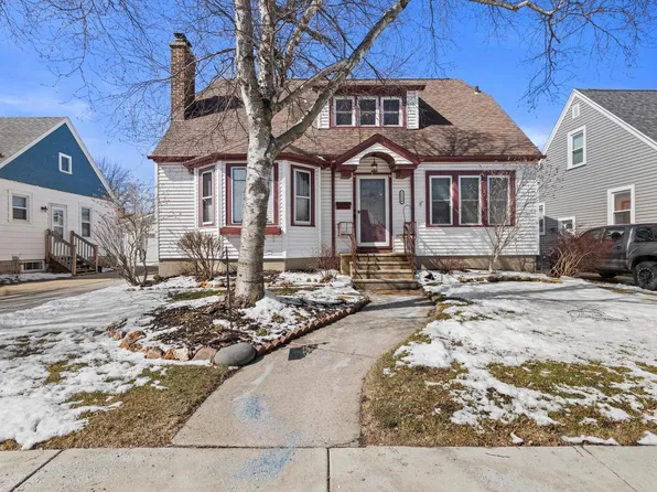 7536 28th AVENUE, Kenosha, WI 53143