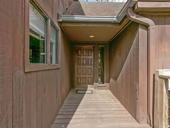 5th image of 328-329 330 Fairway Villa