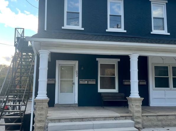 202 N Main St