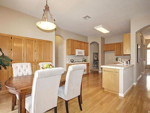 5th image of 9016 Pinto Canyon Way
