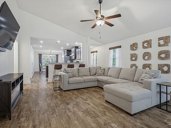 5th image of 5730 Coronada Blvd