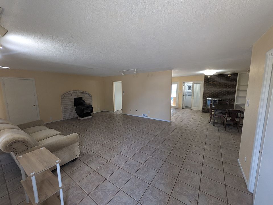1st image of 77 Delicado Dr #A