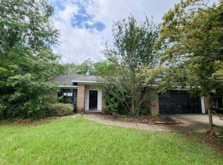 10117 Clearsound Dr, Pensacola, FL 32506
