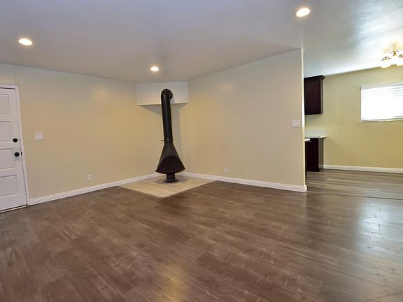 5th image of 278 E Washington Blvd #G-01