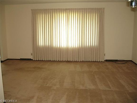 4th image of 6816 Thoreau Dr