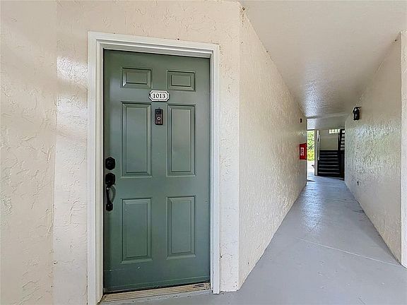 3rd image of 5144 CONROY ROAD #13