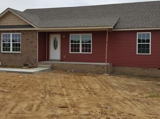 326 Meadows Rd, Portland, TN 37148