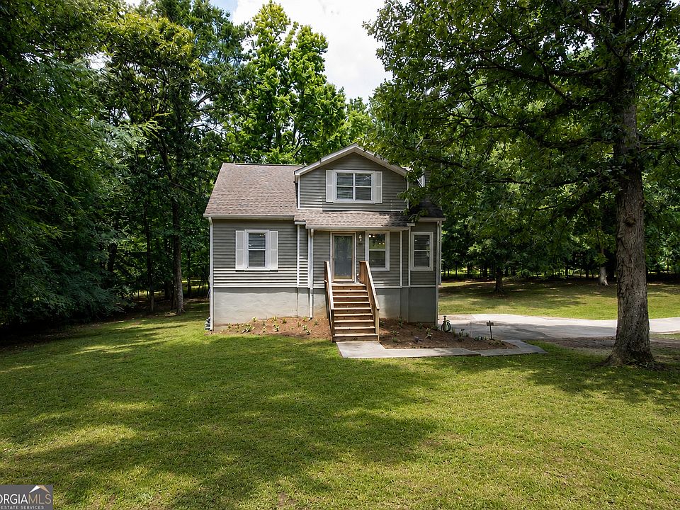 1st image of 195 Pinewood Dr