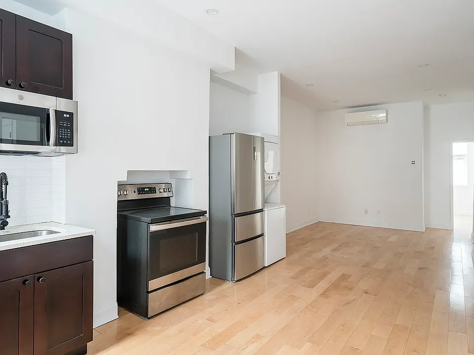 88 Wilson Ave #1