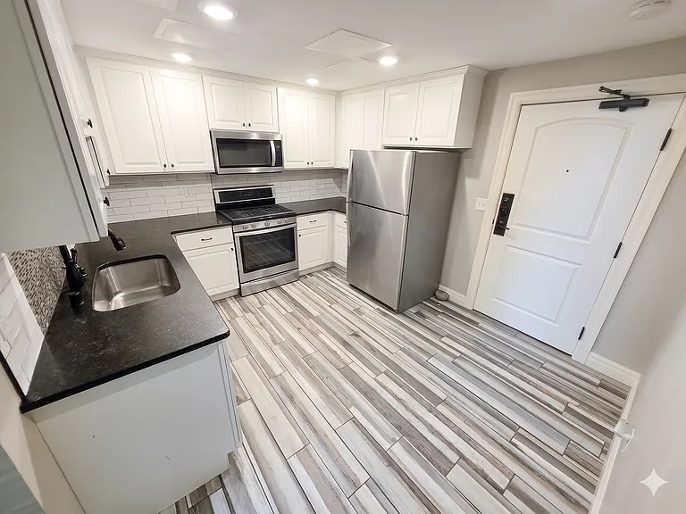 1802 11th Ave S #5 — Photo 9