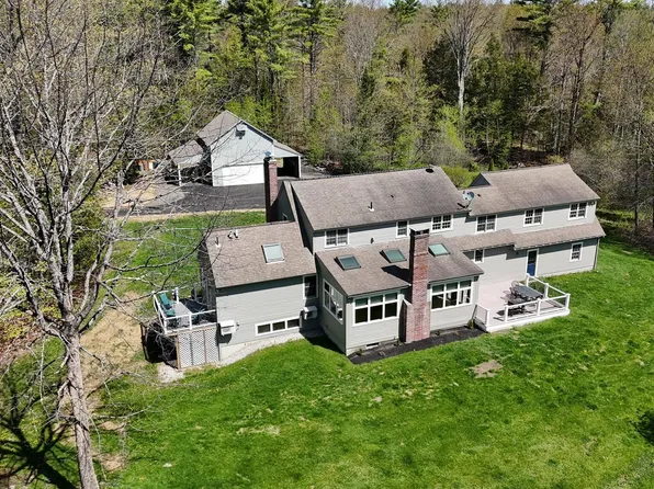 43 Sturbridge Lane, Cumberland, ME 04021