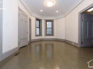 3 Belvidere St #4D, Boston, MA 02115