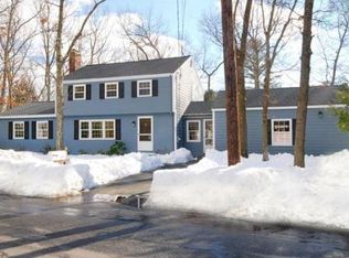 401 Laws Brook Rd, Concord, MA 01742