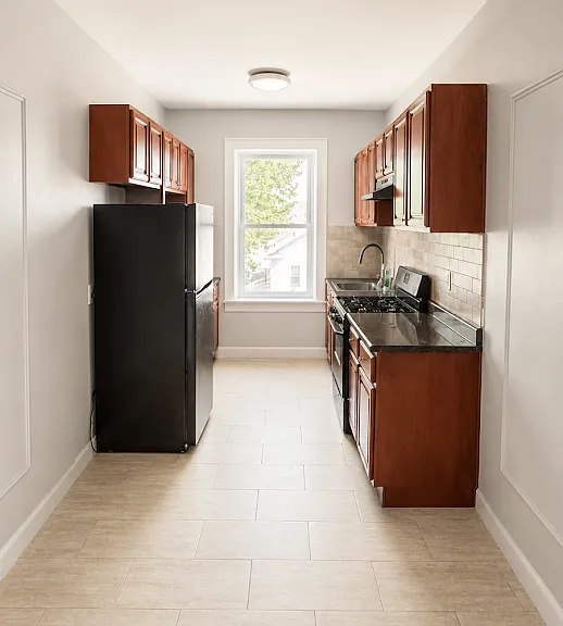 Vine Street Holdings — Photo 15