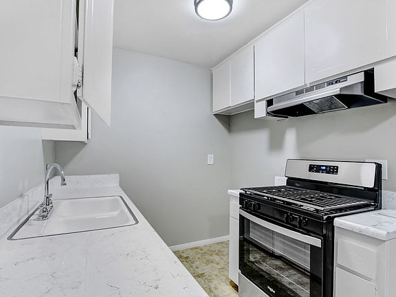 2nd image of 8919 Mango Ave APT 9