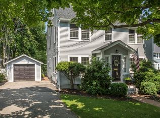 22 Highland Ave, Newburyport, MA 01950