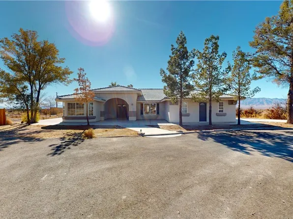 1311 E Bowler Dr, Pahrump, NV 89048