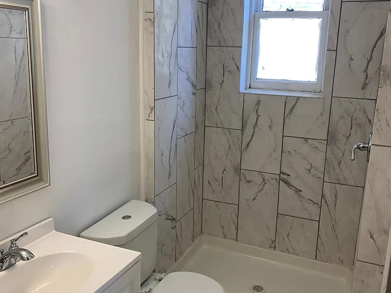 2101 S Braddock Ave #6 — Photo 6