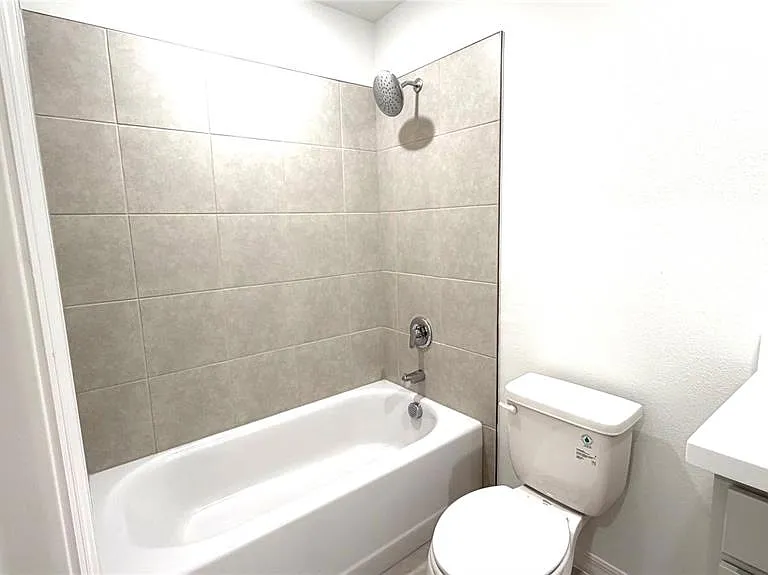 706 Blissful Gardens Way — Photo 14